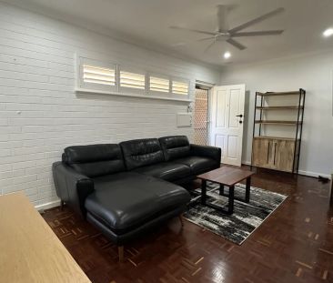 Small space. Big vibe. Applecross living done right. - Photo 3