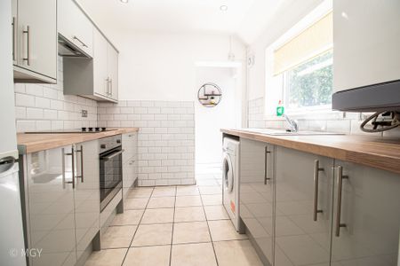 Florentia Street, CF24 4PF, Cardiff - Photo 4