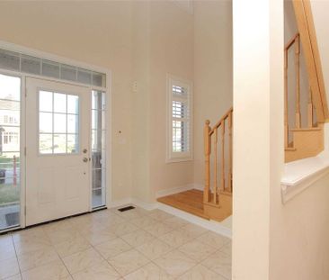 For Lease - 42 Barchard Street, Clarington, Ontario - Photo 4