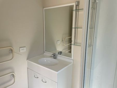 WELL PRESENTED BRICK AND TILE HOME - Photo 2