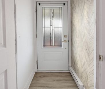 54 Rue Grenon E., H7G 1G5, H7G 1G5, Laval - Photo 3