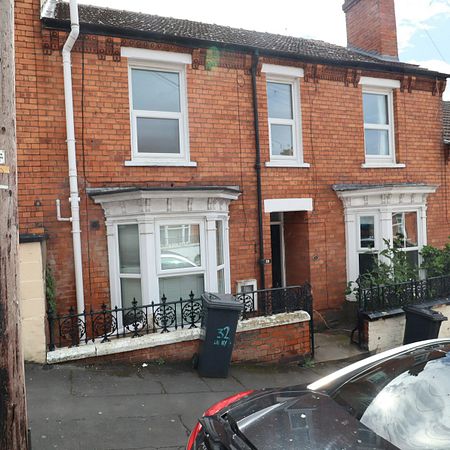 Laceby Street, Lincoln, LN2 - Photo 3