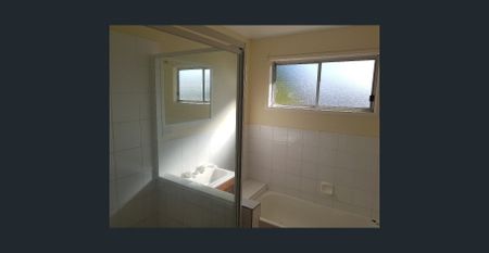 MORAYFIELD - FAMILY & SCHOOLS - Photo 5