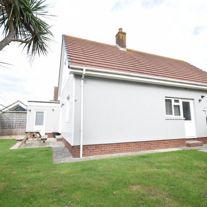 3 bedroom detached house to rent - Photo 1