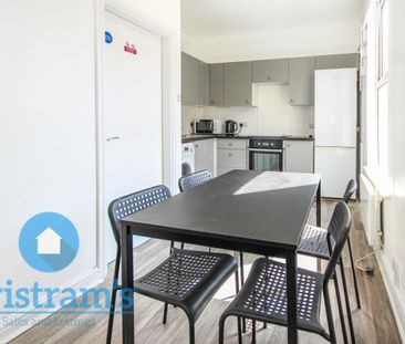 1 bed Shared Flat for Rent - Photo 2