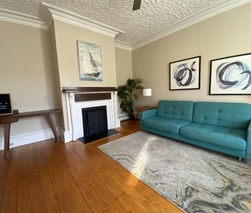 2315 Clifton – 2 BR 1 BATH NORTH END FLAT WITH PARKING AND LAUNDRY ... - Photo 1