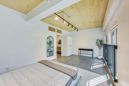 For Lease - 1604 Queen Street Unit# 201, Toronto, Ontario - Photo 5