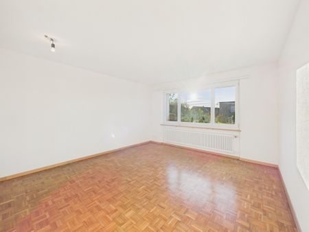 Charming 6.5-room terraced house with beautiful conservatory in Bellikon, canton AG - Photo 3