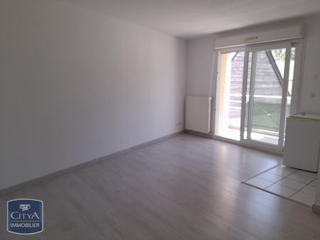 Location Appartement 1 pièce 29m² LUNERAY 76810 - Photo 2