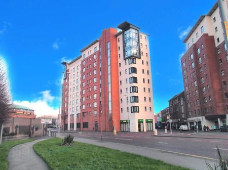 102 College Central, 4 College Avenue, Belfast, BT1 6BB - Photo 3