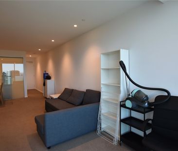 2204/601 Little Lonsdale Street - Photo 2