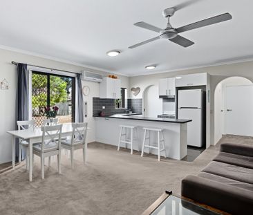 Modern 1 Bedroom Unit in the Heart of Jamisontown - Photo 2