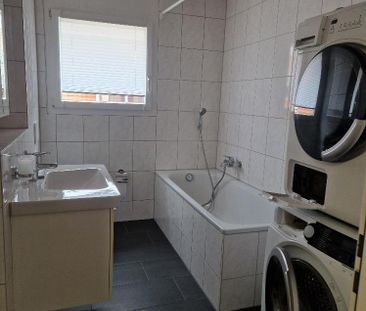 Sonnige 3.5 Zimmer- Dachgeschoss Wohnung - Foto 2