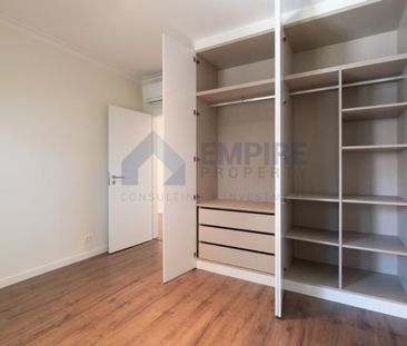 2 room luxury Flat for rent in Cascais, Lisbon - Photo 3