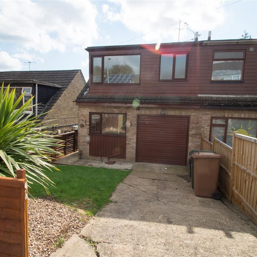 Mays Avenue,Carlton - Photo 1