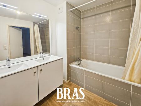 Location Appartement 3 pièces 61m² REZE 44400 - Photo 3