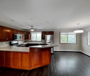 Layers Apartments 10008 86 Ave - Photo 4