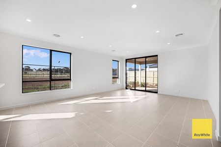 The Perfect Setting for Your Next Chapter - Photo 4