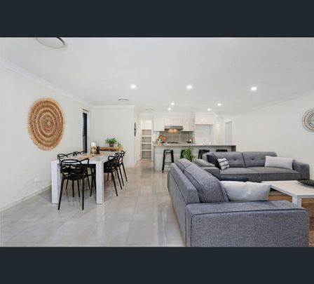 15 Kinloch Street, Gledswood Hills, NSW 2557 - Photo 1