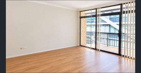 Walking distance to shops & station ! - Photo 2