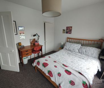 3 Bed Terraced House, Alma Street, RG30 - Photo 6