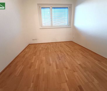 Westseitige 4-Zimmer-Dachgeschosswohnung! Ihr neues Zuhause beim St... - Photo 3