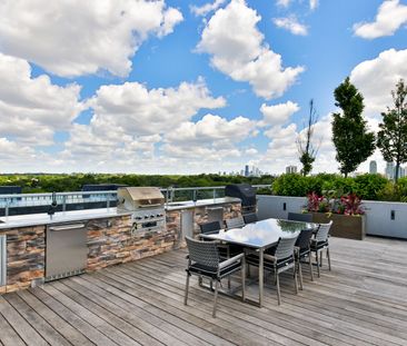 For Lease - 835 St Clair Avenue Unit# 401, Toronto, Ontario - Photo 4