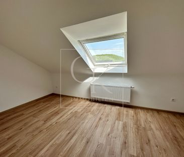 Erstbezug nach Modernisierung von heller gemütlicher DG-Wohnung - Photo 6