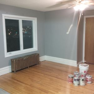 All-inclusive 900 sq ft Apartment (very near Downtown) - Photo 2