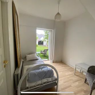 Private Room in Shared Apartment in Hellerup - Photo 1