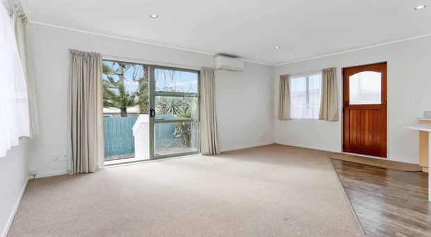 142a Lynwood Road, New Lynn, Auckland - Photo 1