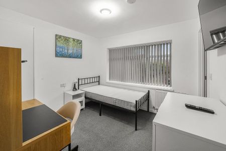 1 bedroom house of multiple occupation to rent - Photo 4