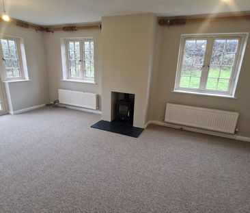 5 bedroom detached house to rent - Photo 1