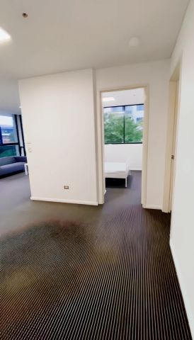 2 bed 2 bath-615 - Photo 5