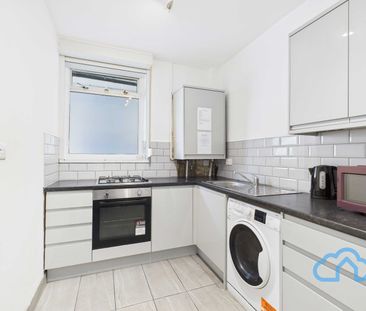 RM1 Woodstock Court | Lee | London | SE12 9HT - Photo 3
