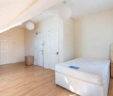 5 bedroom maisonette to rent - Photo 2