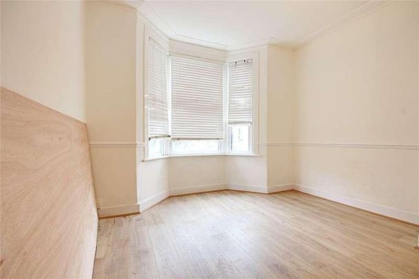 Fotheringham Road, Enfield, EN1 - Photo 1