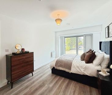 2 bedroom flat to rent - Photo 2