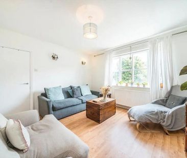 4 bedroom terraced house to rent - Photo 4