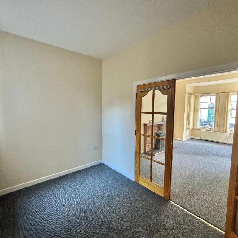 61 Brownlow Street, Comber, BT23 5EP - Photo 1