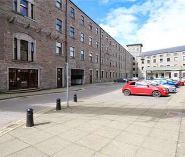 Pleasance Court, Dundee - Photo 1
