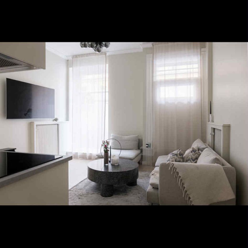 Birger Jarlsgatan, Stockholm - Photo 2