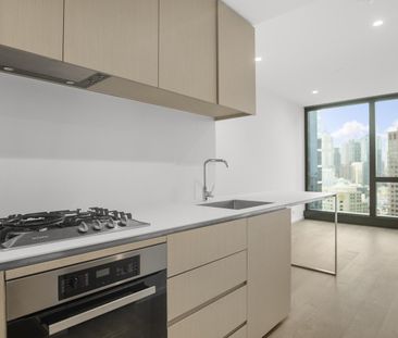 4105 / 70 Southbank Boulevard - Photo 2
