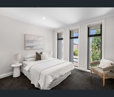 Hi, I’m Low-Maintenance, High Appeal... - Photo 6