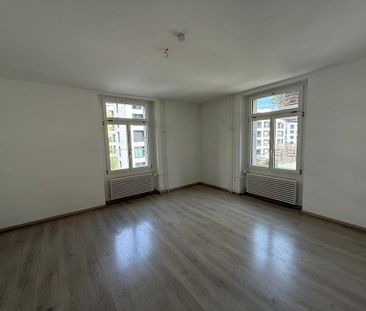 Attraktive 3- Zimmerwohnung im 1. OG an ruhiger Lage in Luzern - Photo 1