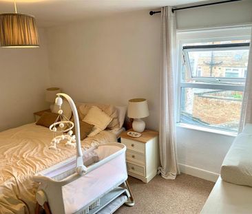 2 bedroom maisonette to rent - Photo 1