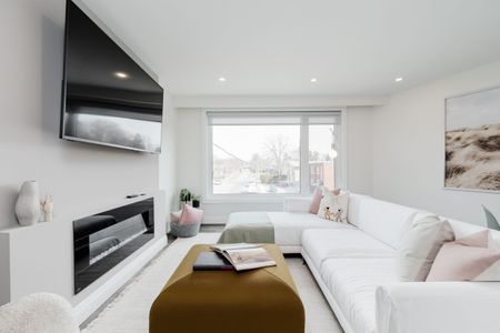 For Lease - 51 Penhurst Avenue Unit# Main, Toronto, Ontario - Photo 3