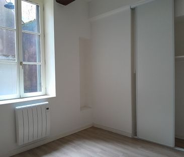 Location Appartement 2 pièces 47m² - Photo 2