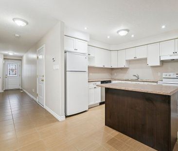 For Lease - 62 Quigley Street, Essa, Ontario - Photo 3