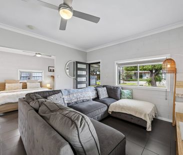 Relaxed Coastal Living Just Moments from Aldinga Beach - Photo 1